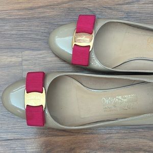 Ferragamo vara block heels in good condition